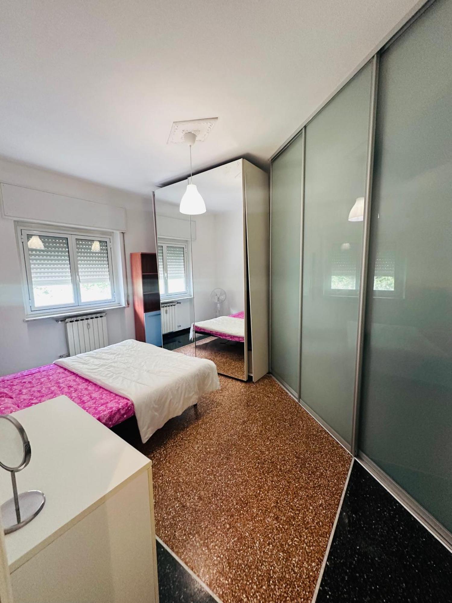 Entire 3 Bed Rooms Apartment,Centrum Genua Exteriör bild