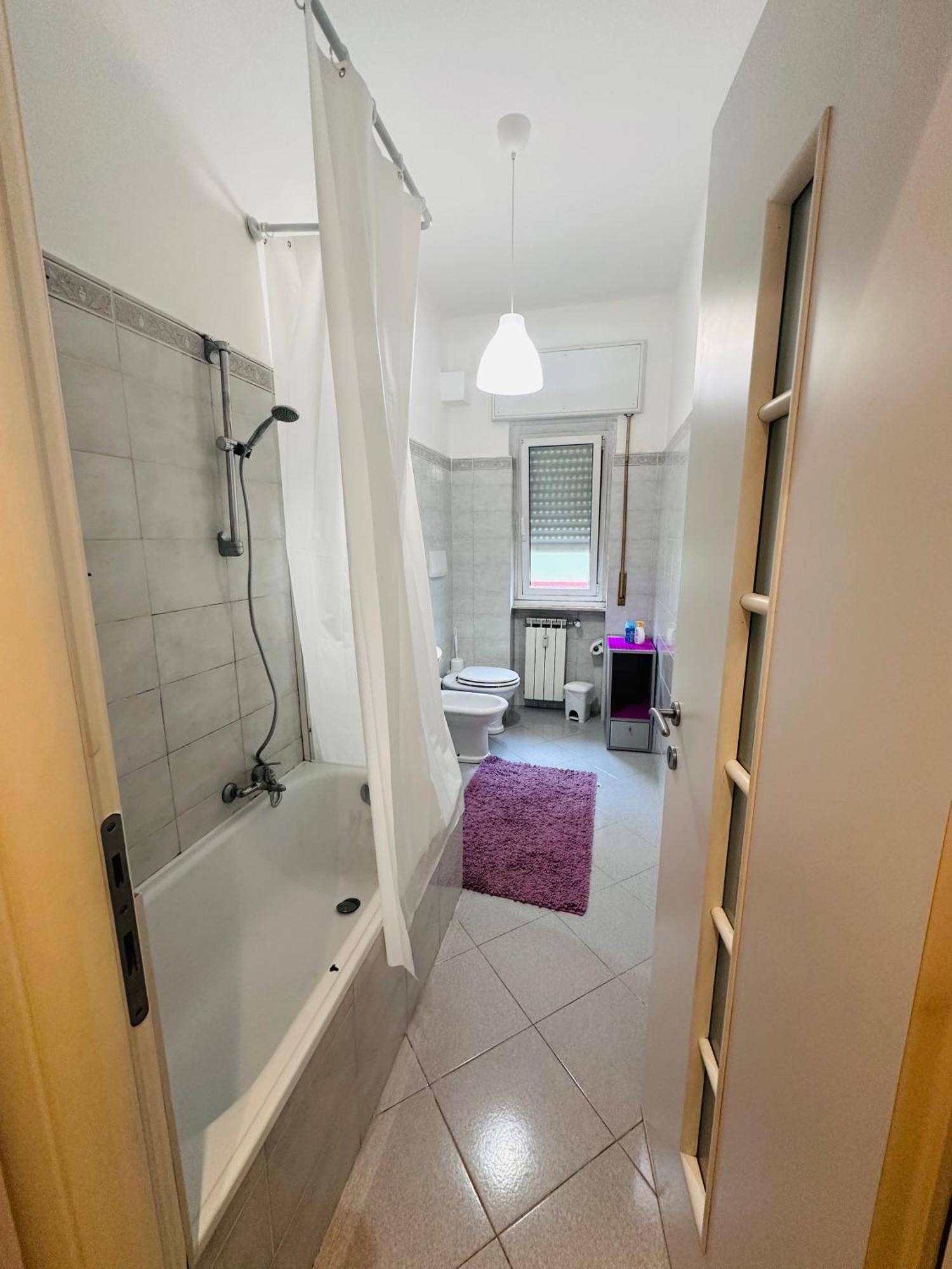 Entire 3 Bed Rooms Apartment,Centrum Genua Exteriör bild