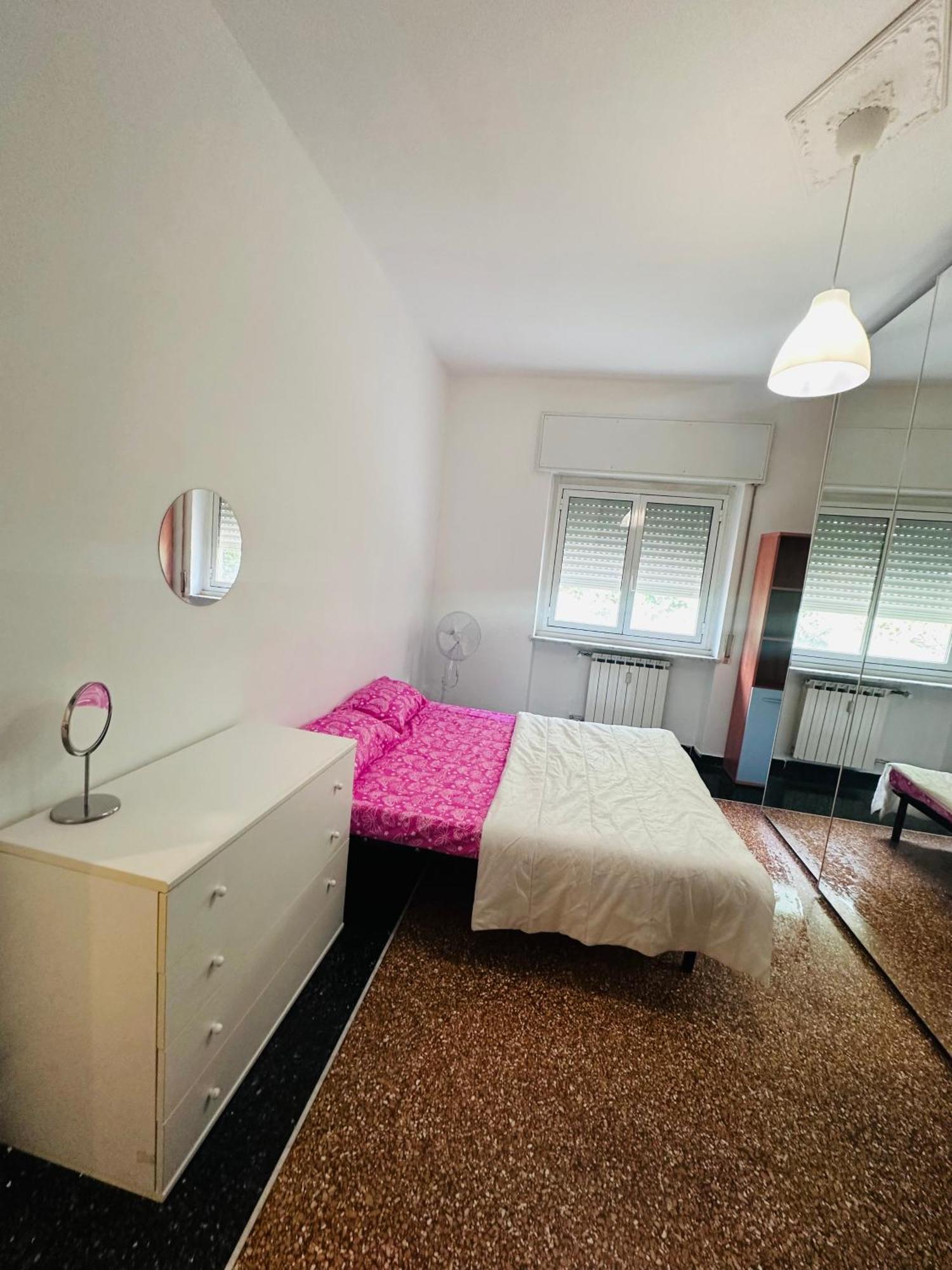 Entire 3 Bed Rooms Apartment,Centrum Genua Exteriör bild